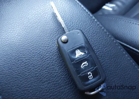 2014 Volkswagen Jetta 2.0L Tdi из США, поврежденный, VIN 3VWLL7AJ9EM362575